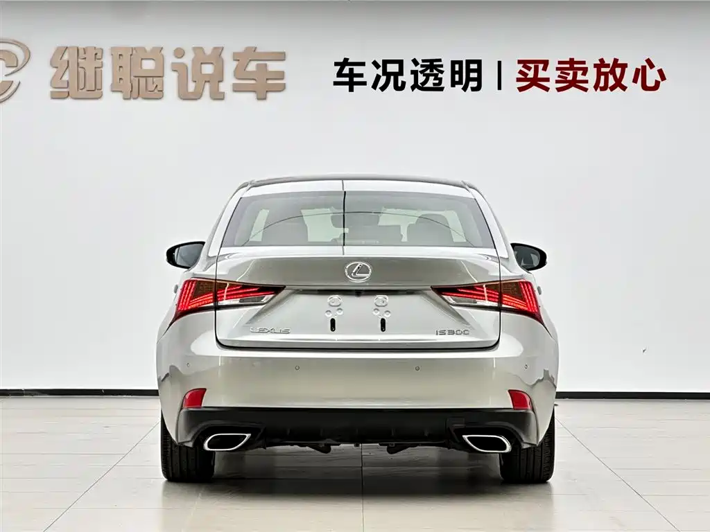 Lexus IS 2017 300 F SPORT фото 4