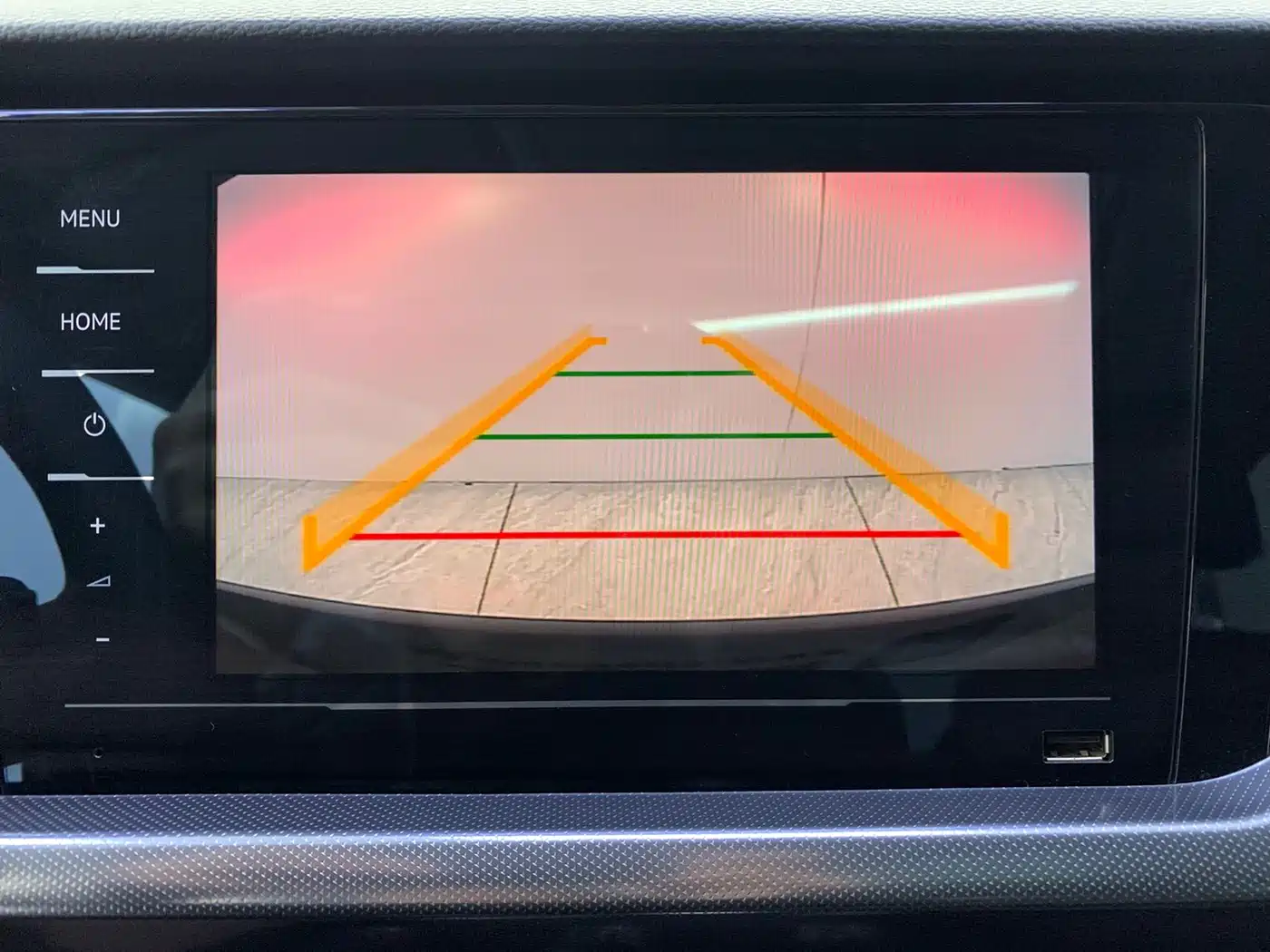 Volkswagen Passat 2023 Facelift 280TSI Elite Edition фото 7