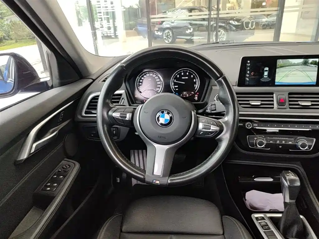 BMW 1 Series 2019 118i M Sport Package фото 17