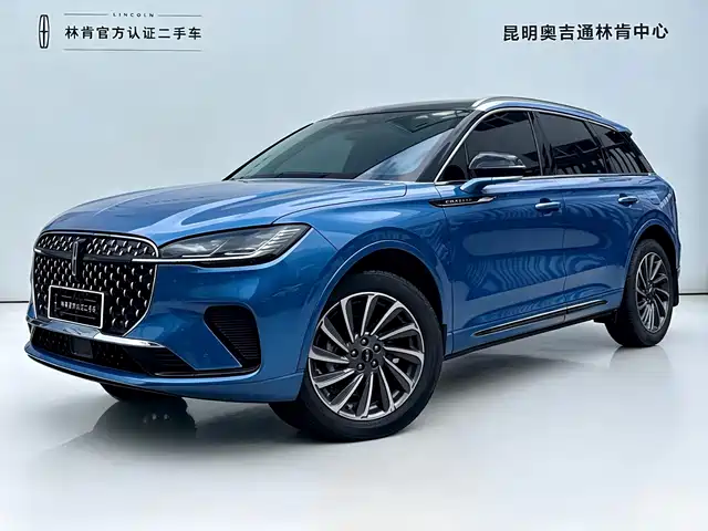 Lincoln Adventurer 2023 2.0T 4WD Zunya Edition — фото 1