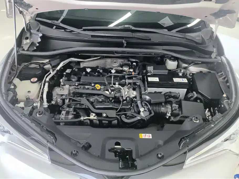 Toyota C-HR 2020 Model 2.0L Elite фото 10