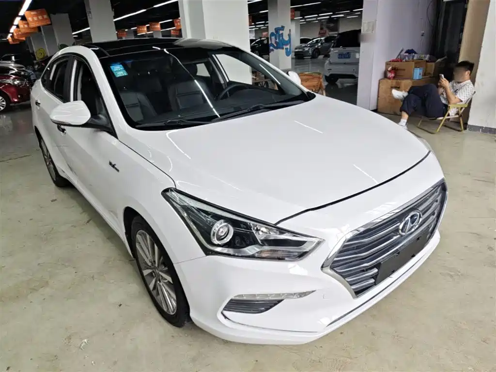 Hyundai Mistra 2017 1.6T Automatic Smart GLS (China V) фото 4