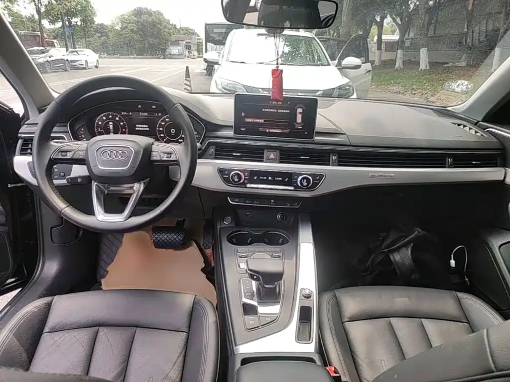 Audi A4 (Import) 2017 45 TFSI allroad quattro Fashion фото 10