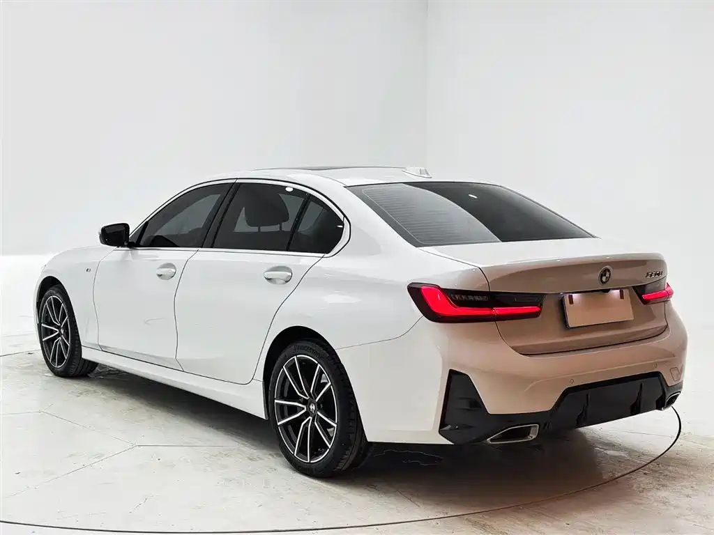 BMW 3 Series 2023 320Li M Sport Package фото 4
