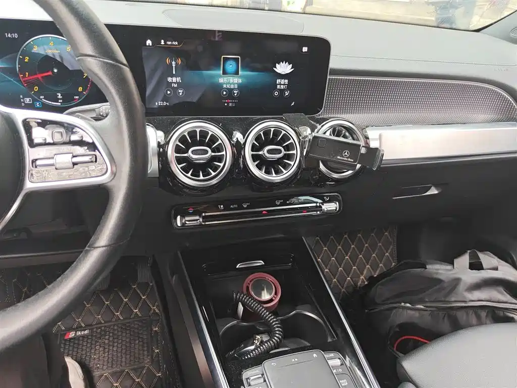 Mercedes-Benz GLB 2020 Facelift GLB 200 Style фото 6