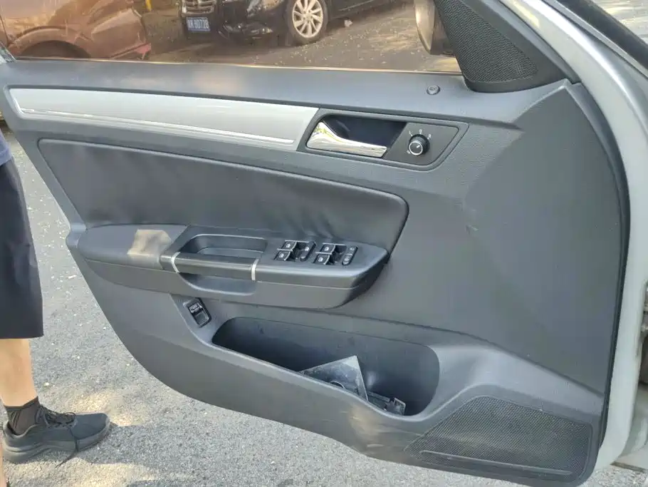 Volkswagen Bora 2013 2013 1.6L Automatic Comfort Model