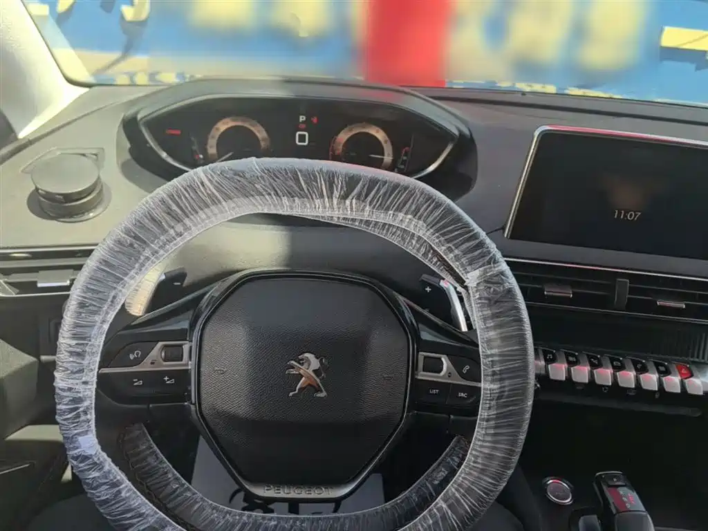 Peugeot 5008 2017 350THP 5-Seat Elite Edition фото 10