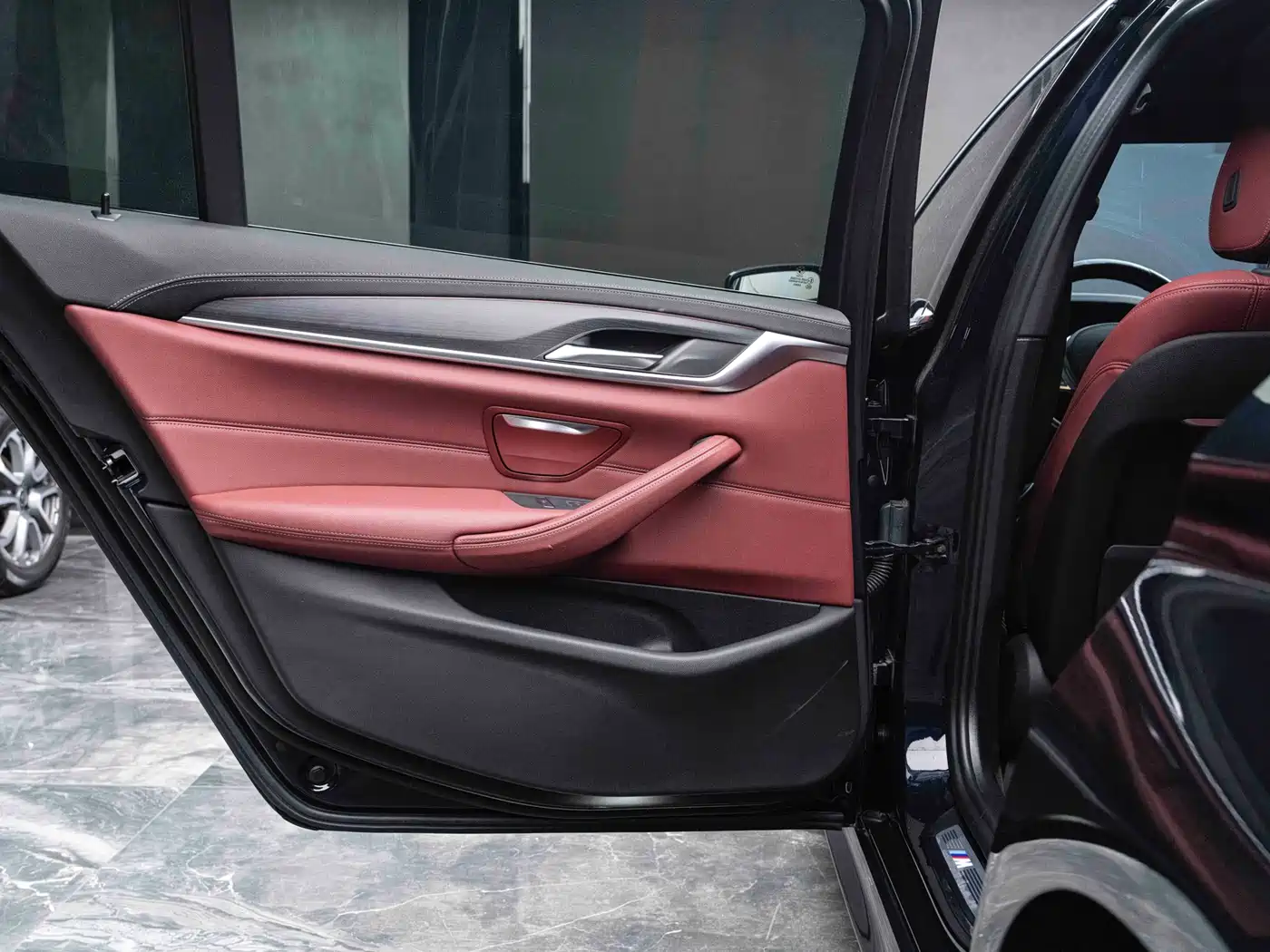 BMW 5 Series New Energy 2022 Model Second Facelift 535Le M Sport Package фото 14