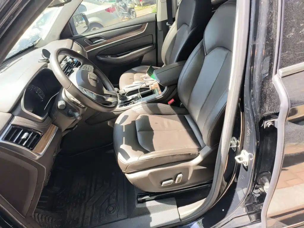 Roewe RX8 2019 2019 30T Intelligent Internet 2WD Flagship Edition