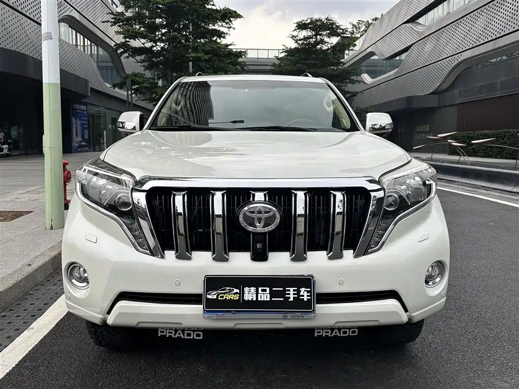 Toyota Prado 2016 3.5L Auto TX-L фото 2