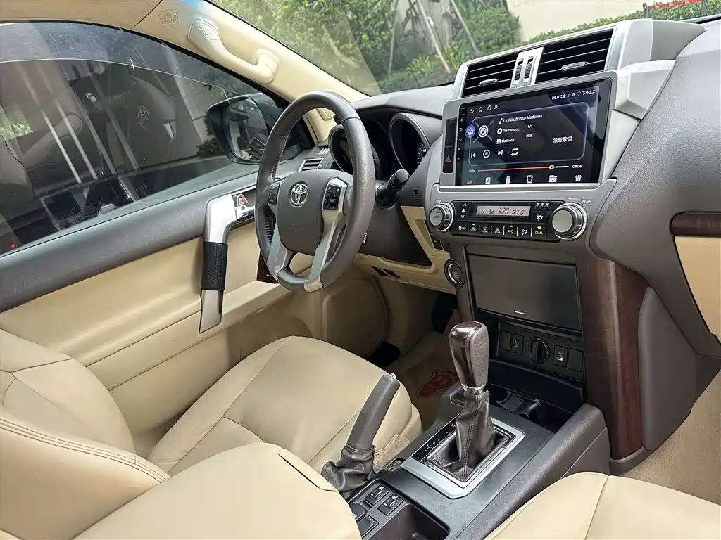 Toyota Prado 2016 3.5L Auto TX-L фото 22