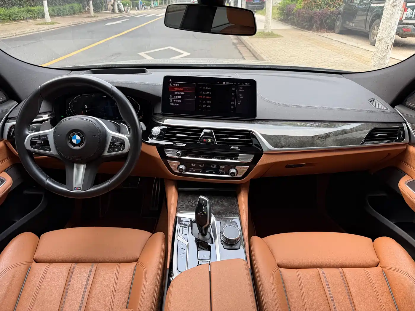 BMW 6 Series GT 2022 Model 630i M Sport Package фото 19