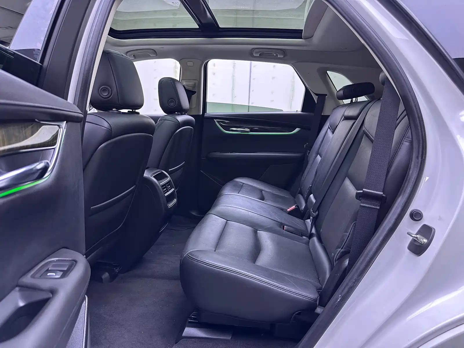 صورة 8 - Cadillac XT5