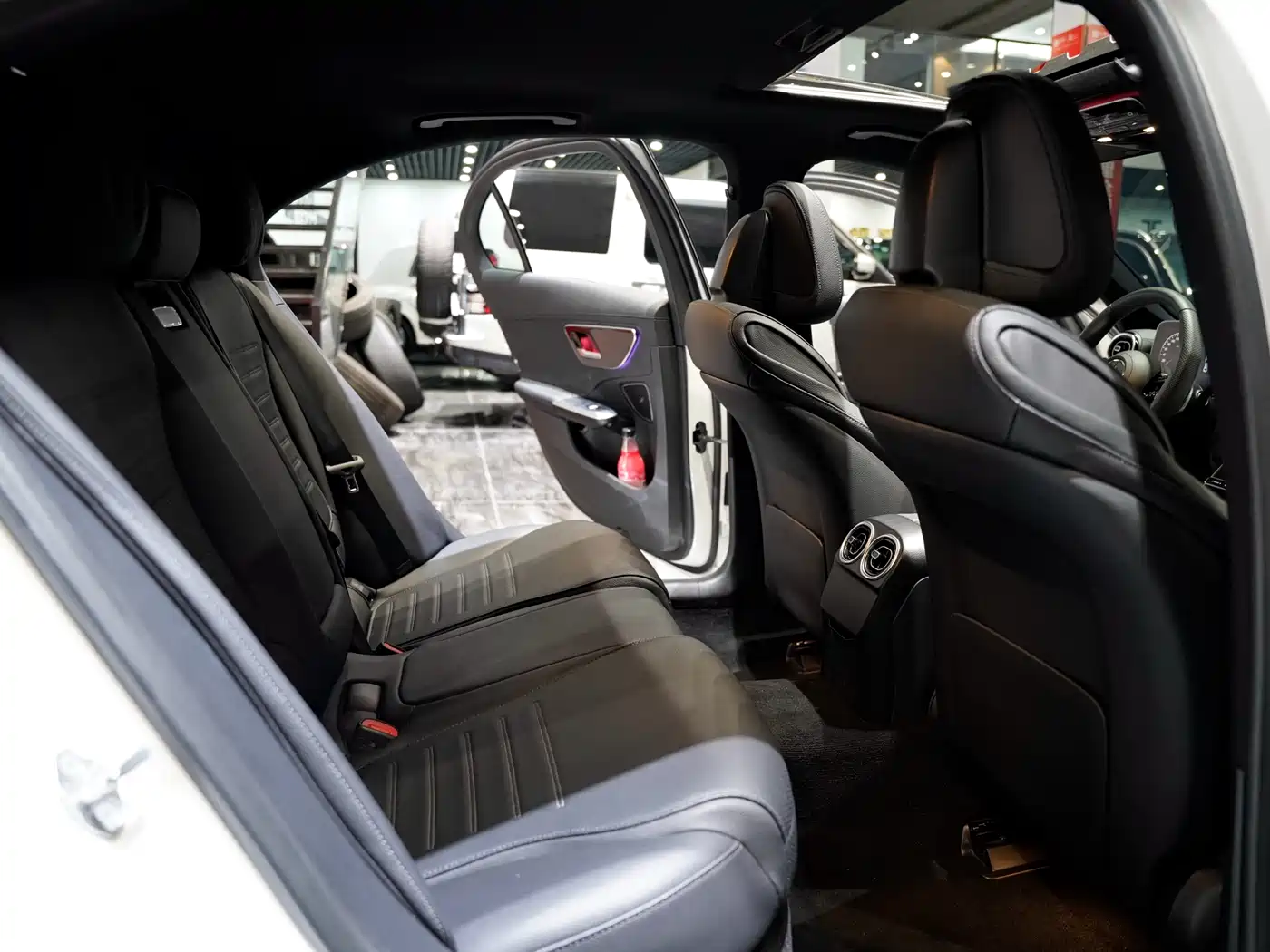 Mercedes-Benz C-Class 2023 C 200 L Sport фото 10