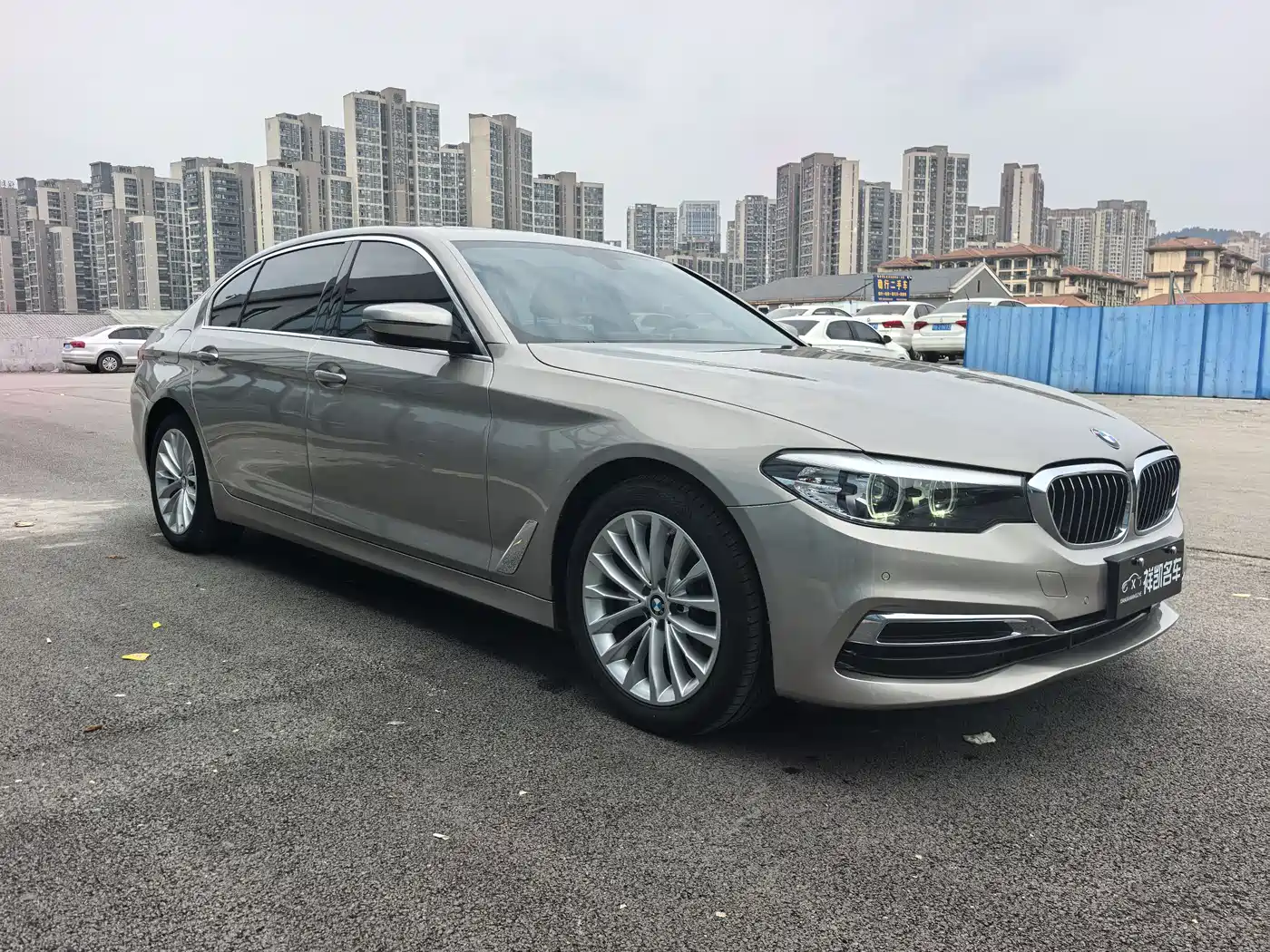 BMW 5 Series 2020 525Li Luxury Package фото 3
