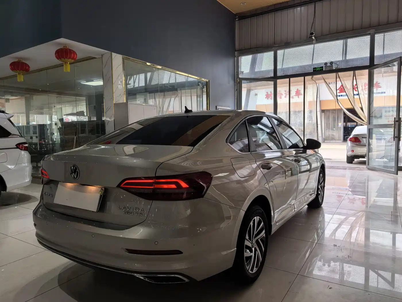 Volkswagen Lavida 2021 280TSI DSG Comfort Edition фото 8
