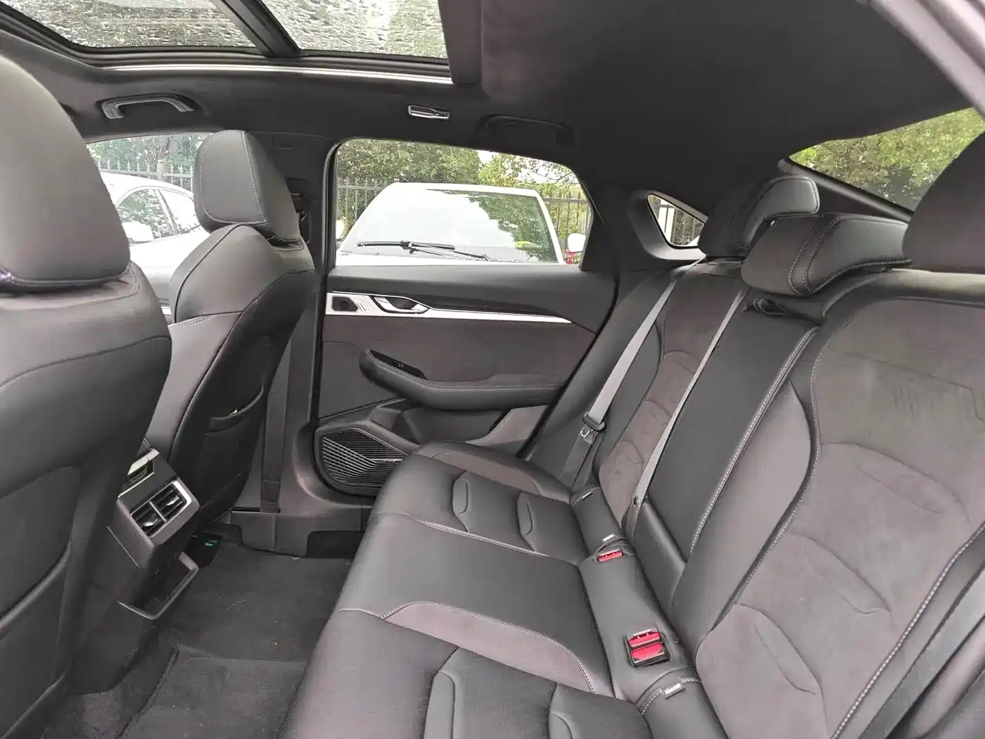 Geely Preface 2025 2024 2.0TD Azure Cloud Edition