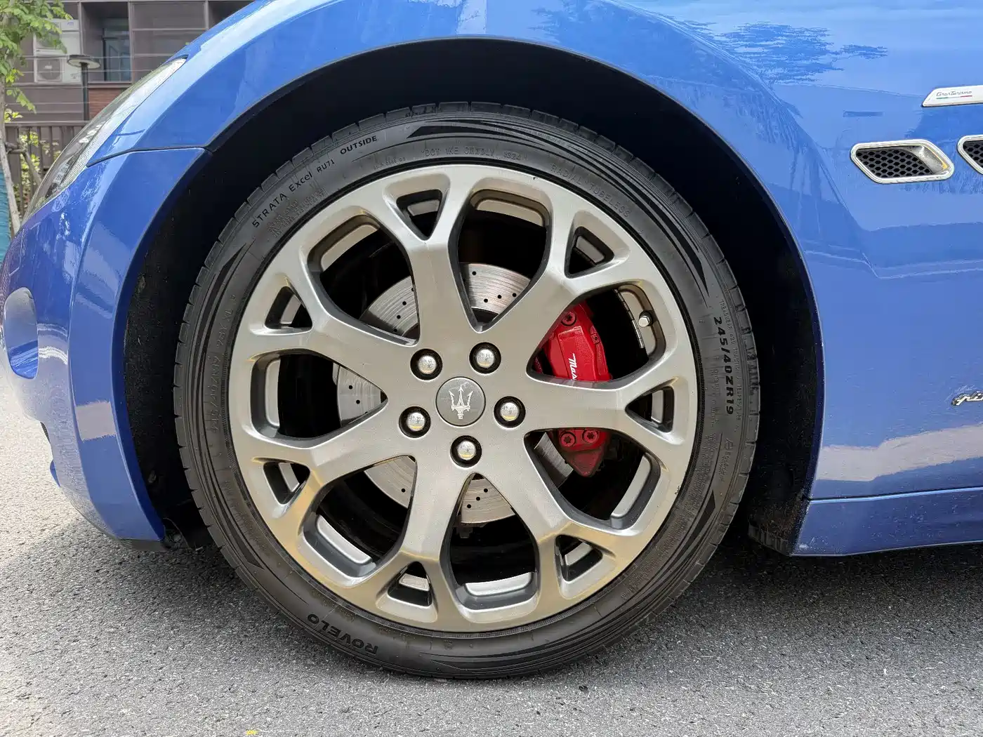 Maserati GranTurismo 2018 2007 4.2L Standard