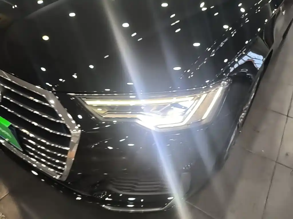 صورة 24 - Audi A6L