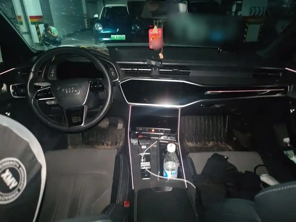 Audi A6L 2021 45 TFSI Exclusive Sport фото 13