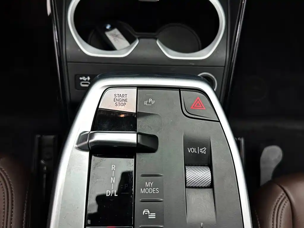 BMW X1 2023 sDrive20Li X Design Package фото 13