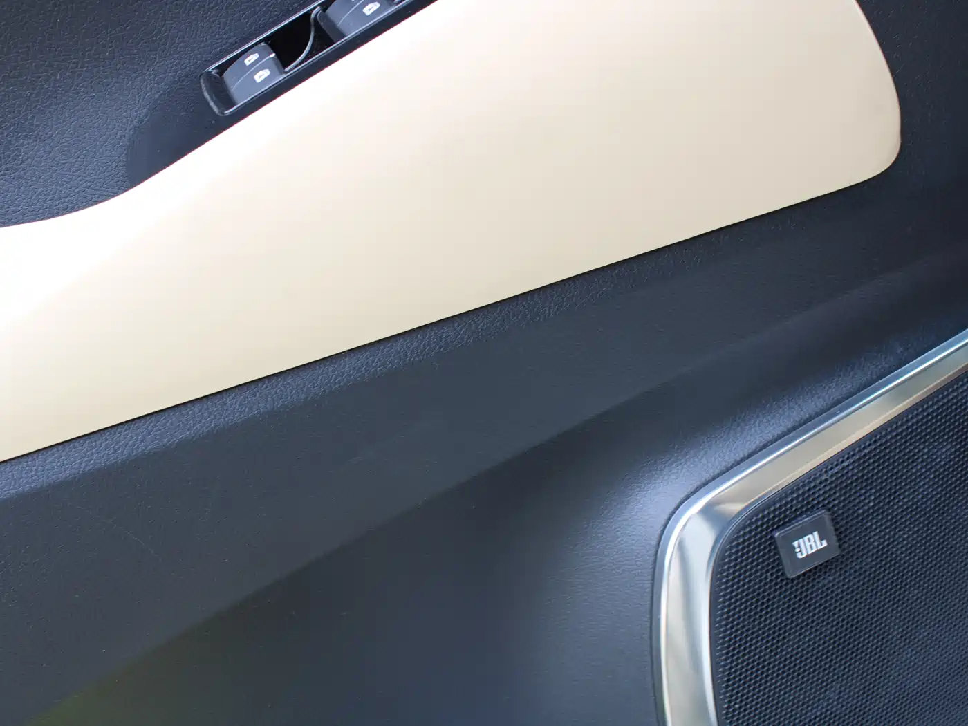 Toyota Alphard 2015 3.5L Luxury Edition фото 21