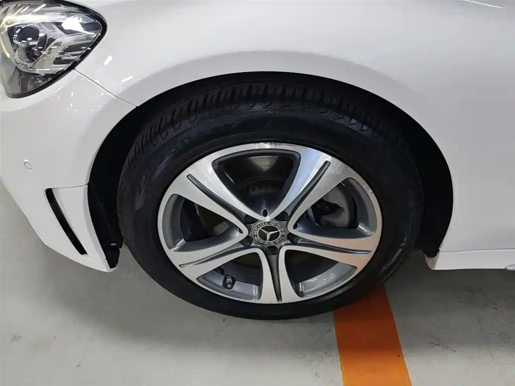 Mercedes-Benz C-Class 2020 C 260 L Sport фото 23