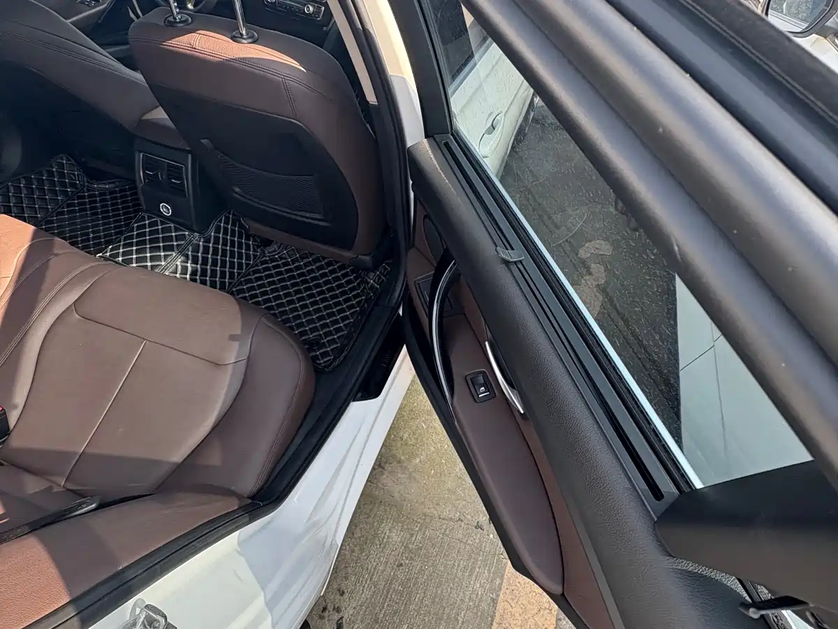 BMW 3 Series 2019 320Li Fashion Type фото 10