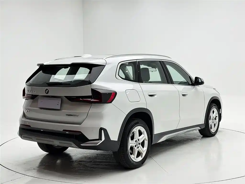 BMW X1 2023 sDrive20Li X Design Package фото 6