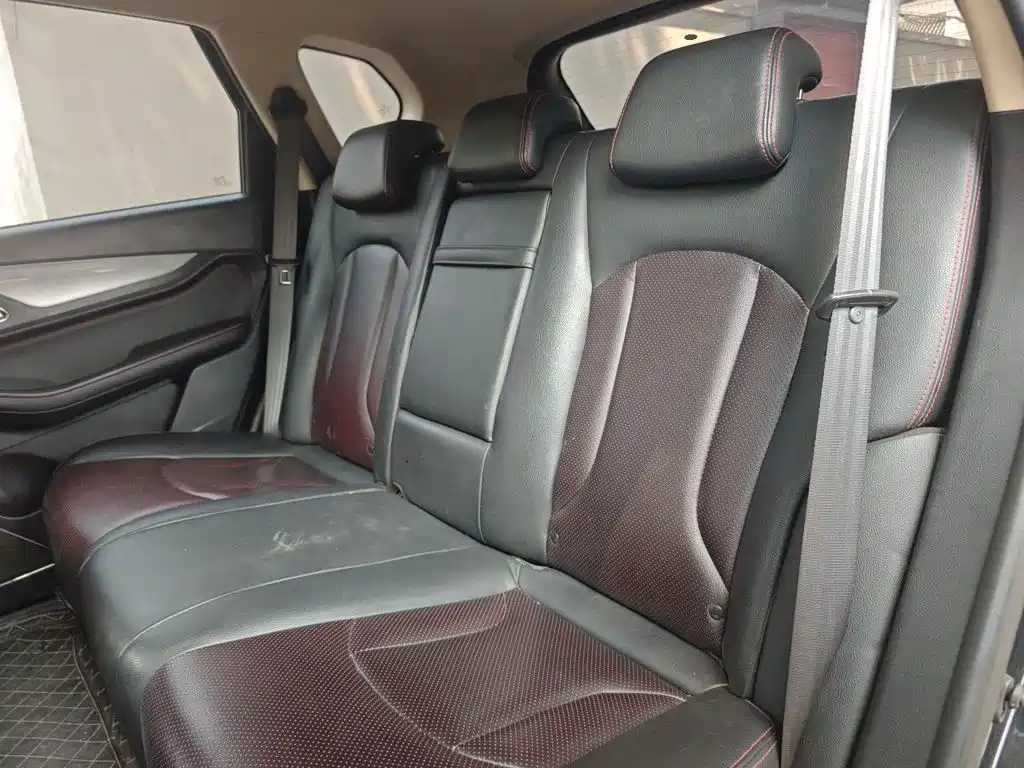 Baojun 560 2016 2016 1.5T Manual Luxury
