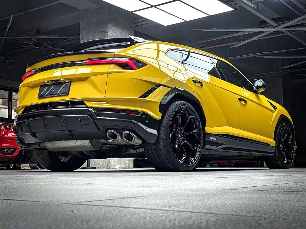 Lamborghini Urus 2022 4.0T V8 Performante фото 7