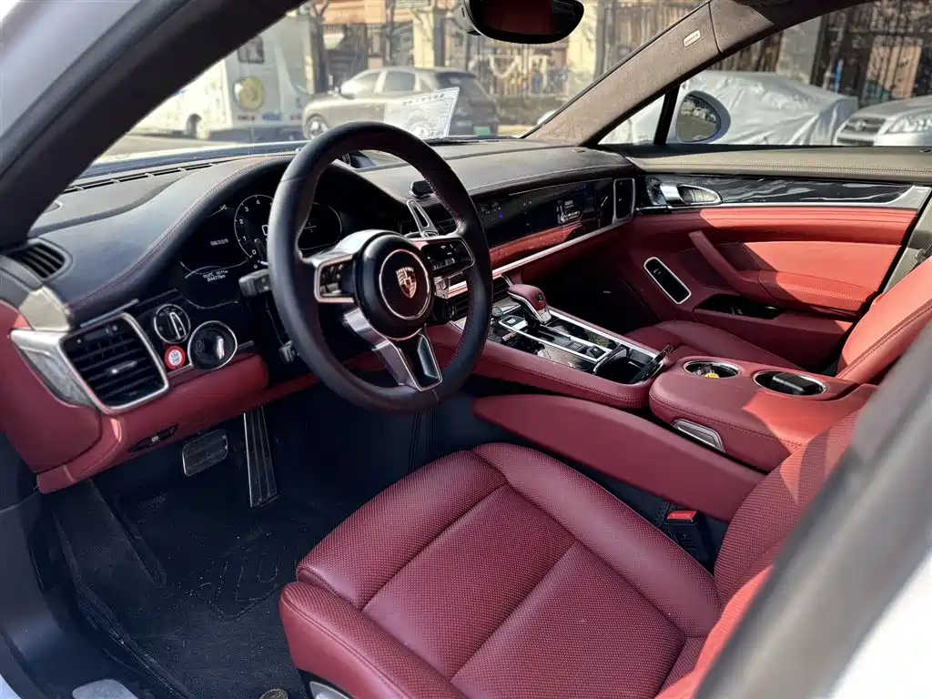 Porsche Panamera 2014 Panamera 3.0T фото 7