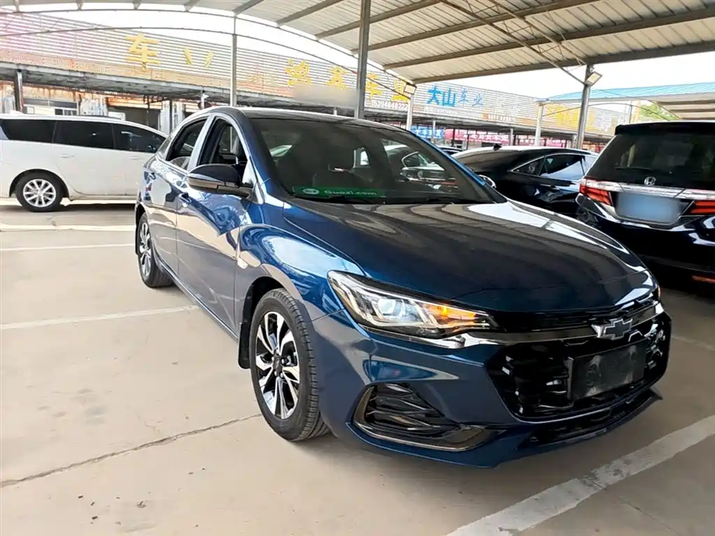 Chevrolet Monza 2019 RS 330T Auto Smooth Edition China VI фото 4