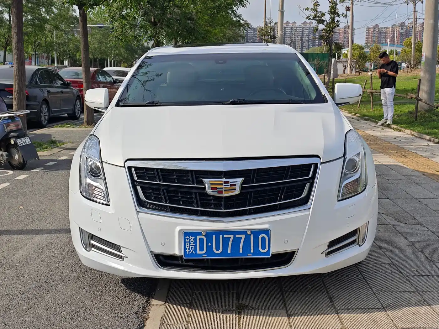 Cadillac XTS 2016 28T Elite фото 2