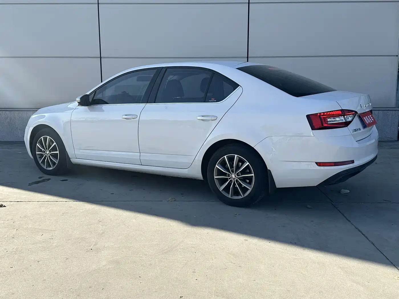 Škoda Octavia 2021 1.5L Automatic Comfort фото 6