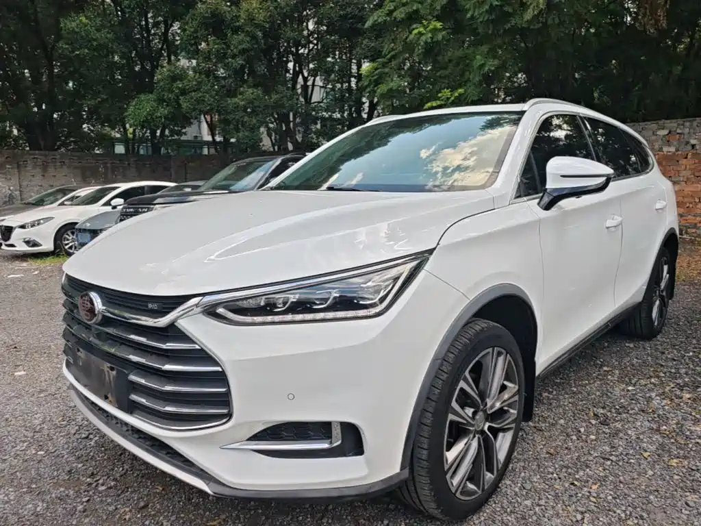 BYD Tang 2018 2018 2.0T Automatic Smart Connection Noble Edition 7-Seater China V