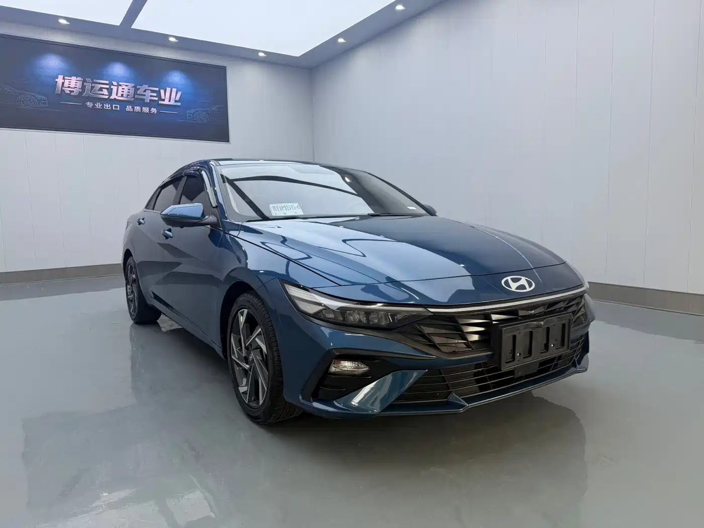 Hyundai Elantra 2023 1.5L CVT GLX Elite Edition фото 3