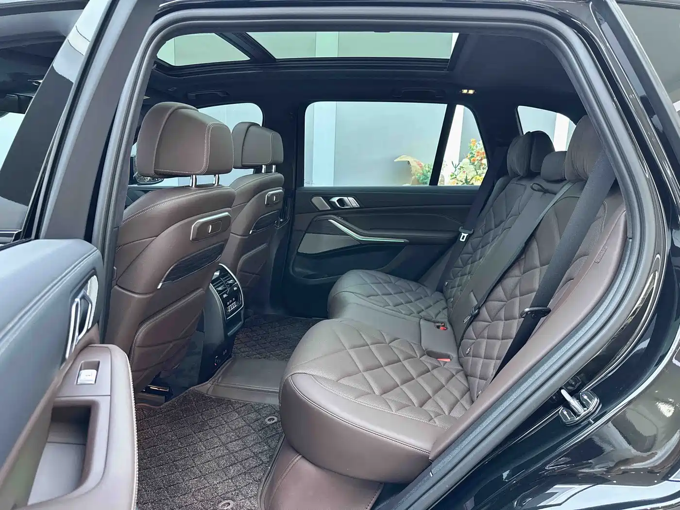 BMW X5 2023 xDrive 40Li M Sport Black Night Package фото 5