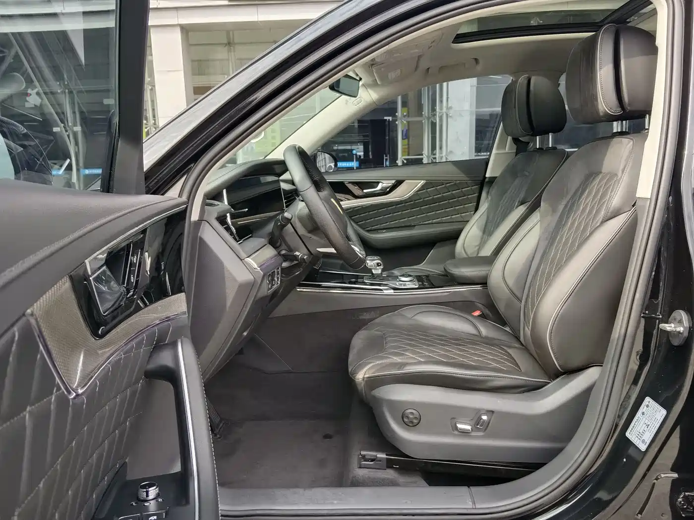 Hongqi HS5 2019 2.0T Smart Connect Enjoy Edition фото 9