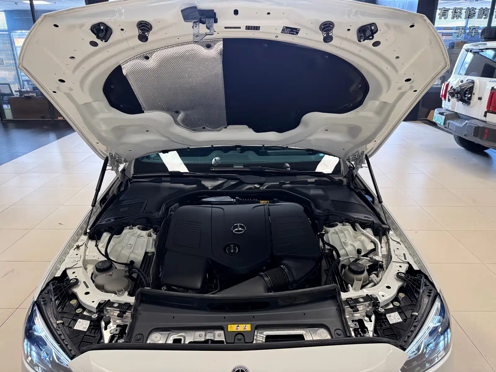 Фото 21 - Mercedes-Benz C-Class