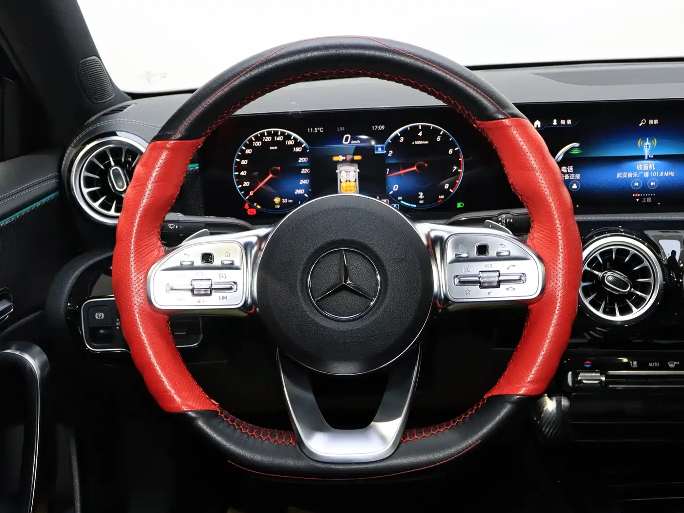 Mercedes-Benz A-Class 2022 Facelift II A 200 L Sport Sedan Fashion фото 14