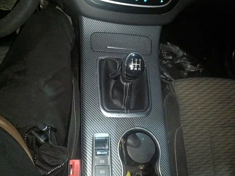 Yema Auto Bojun 2022 2020 Classic 1.5L Manual Fashion Edition