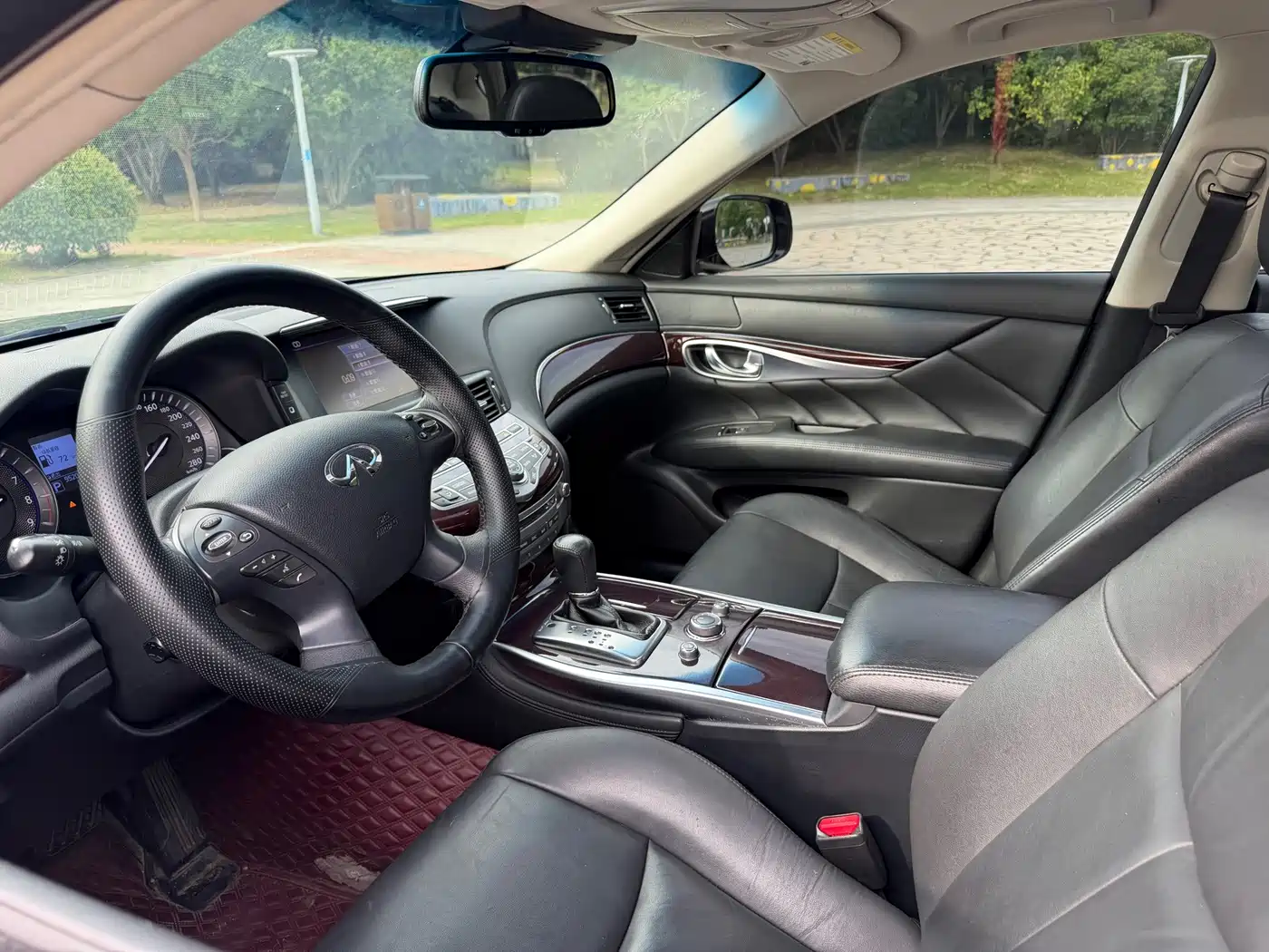 Infiniti Q70 2017 2017 Q70L 2.5L Enjoyment Edition