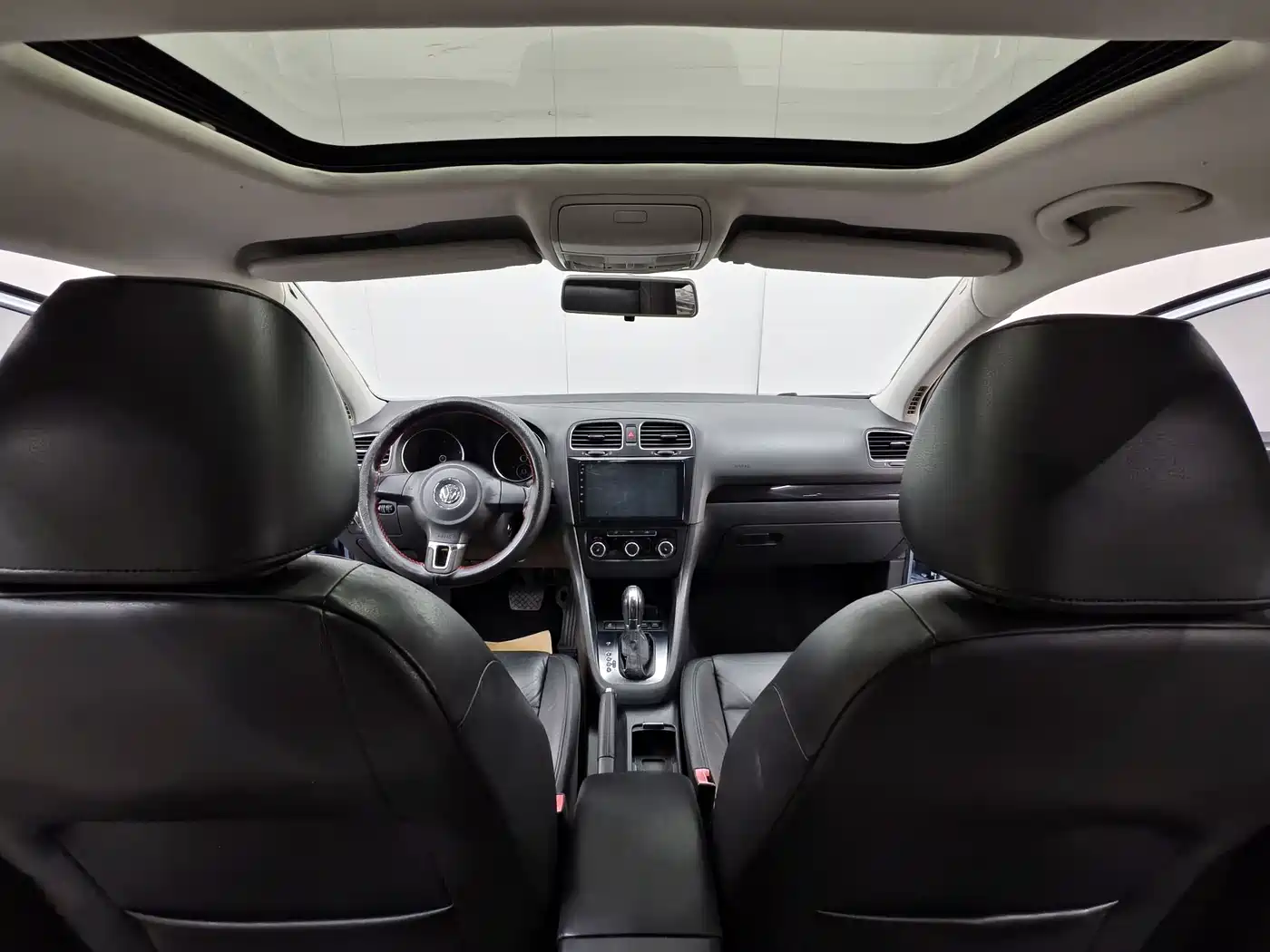 Volkswagen Golf 2011 1.4TSI Auto Comfort фото 10