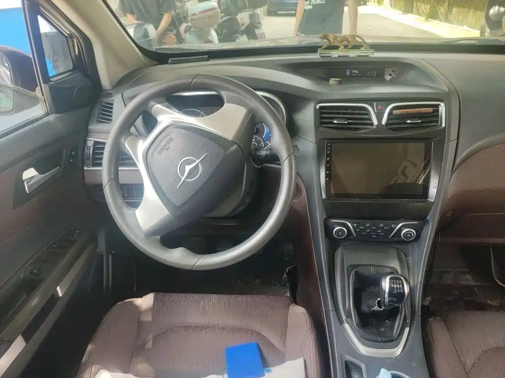 Haima Famila F7 2018 2017 1.5T 7-Seater Manual Standard