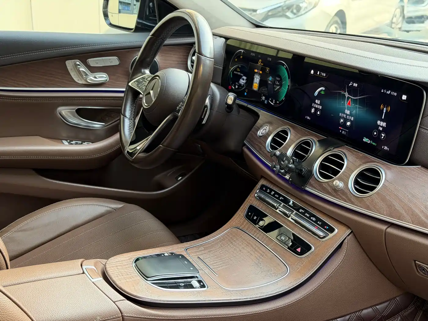 Mercedes-Benz E-Class 2021 E 300 L Fashion фото 8