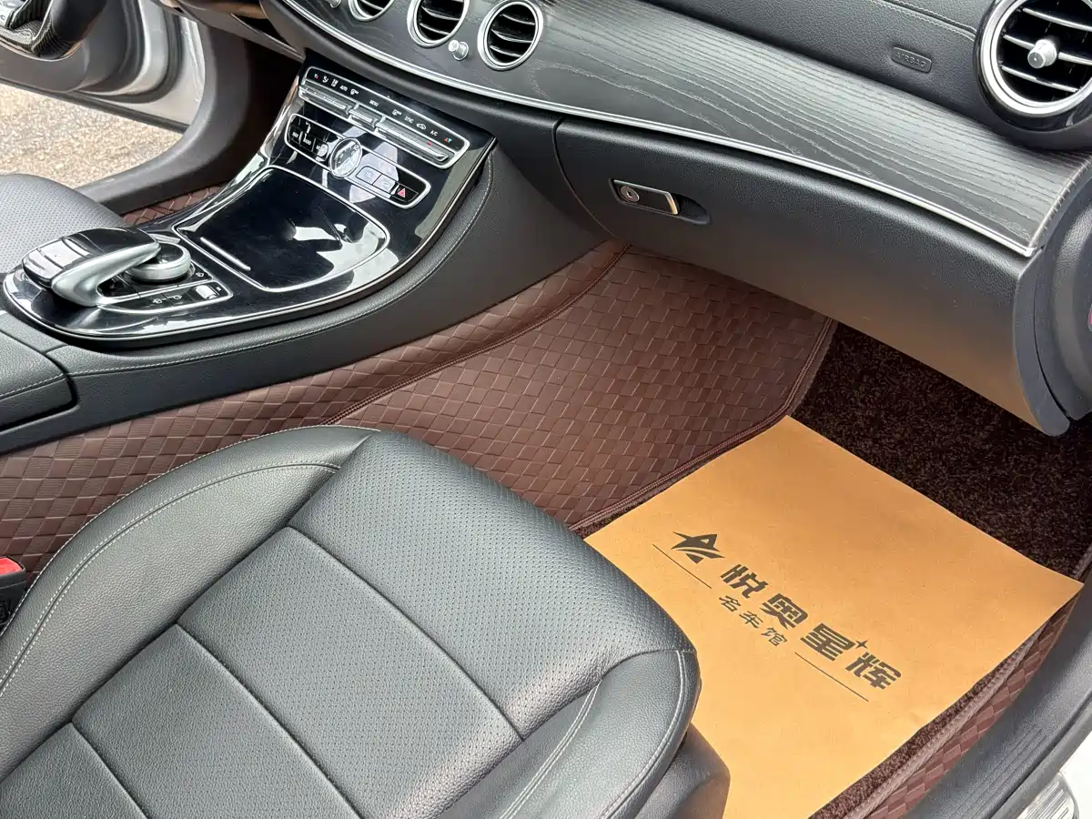 Mercedes-Benz E-Class 2016 E 300 L Sport Fashion Type фото 11