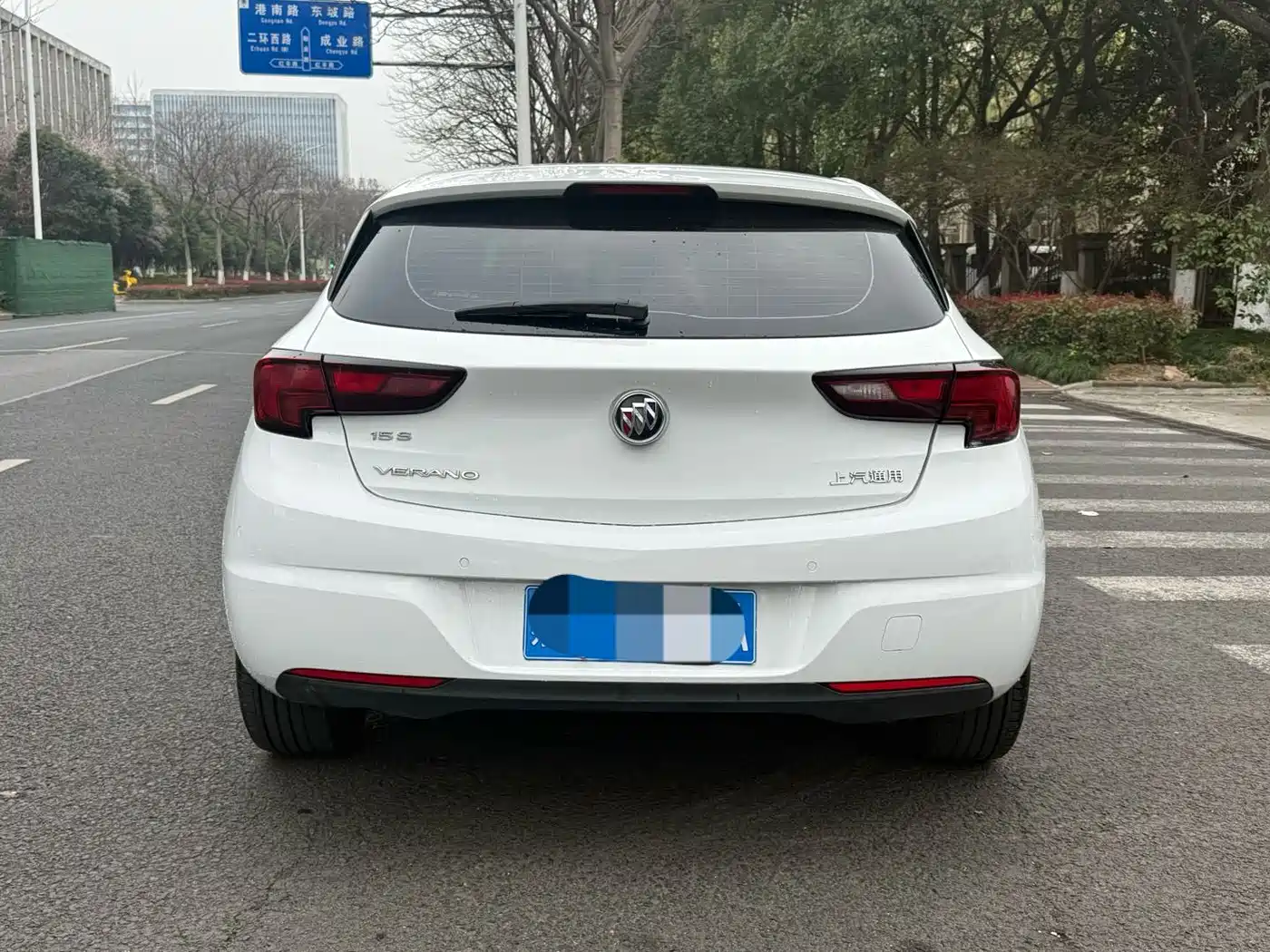 Buick Verano 2018 Hatchback 15S Automatic Progressive фото 5