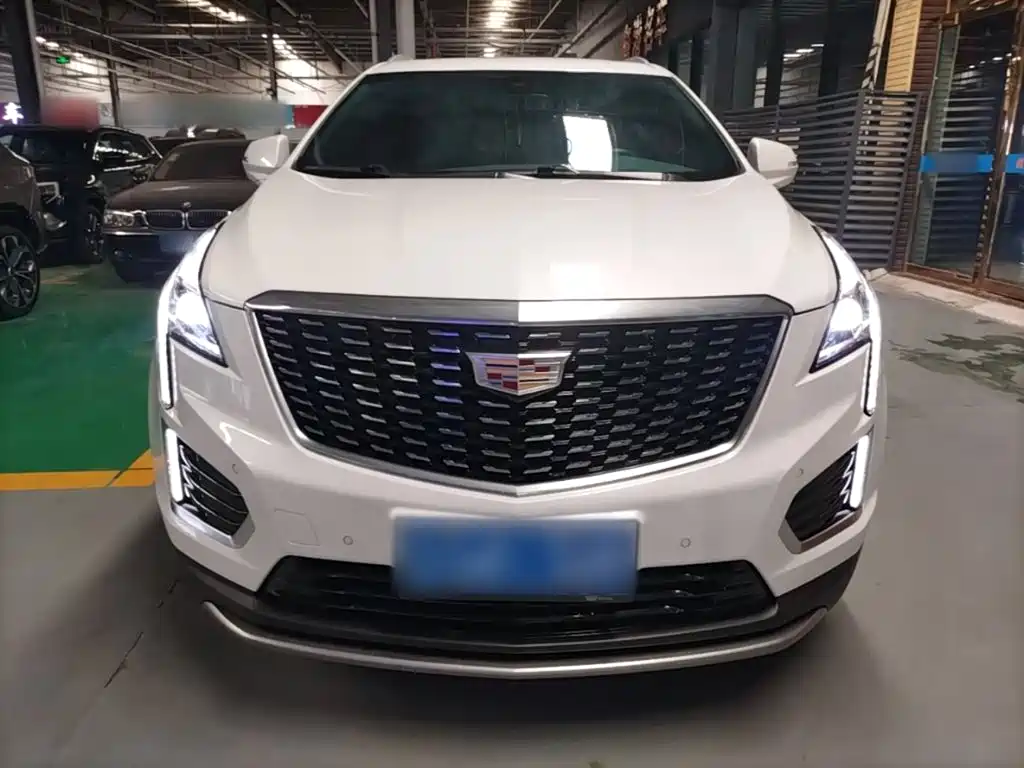 CADILLAC XT5