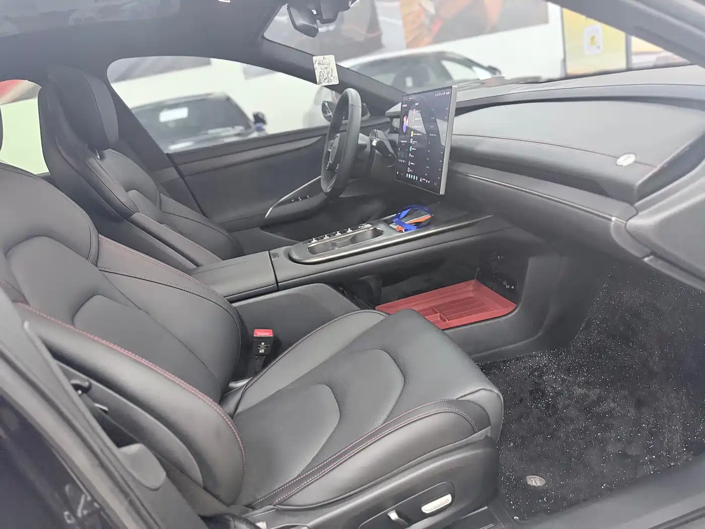 Xiaomi Auto Xiaomi SU7 2024 AWD Extended Range Advanced Smart Driving Max Edition фото 12